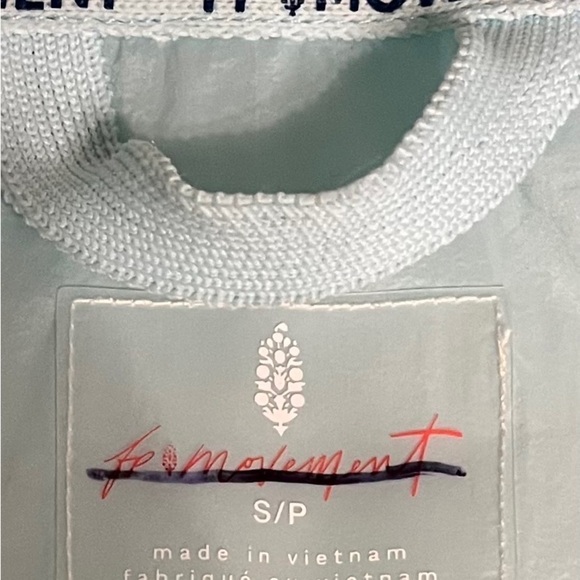 NWOT Free People High Frequency Cropped Puffer Reflection Blue - Size Small - Picture 6 of 8